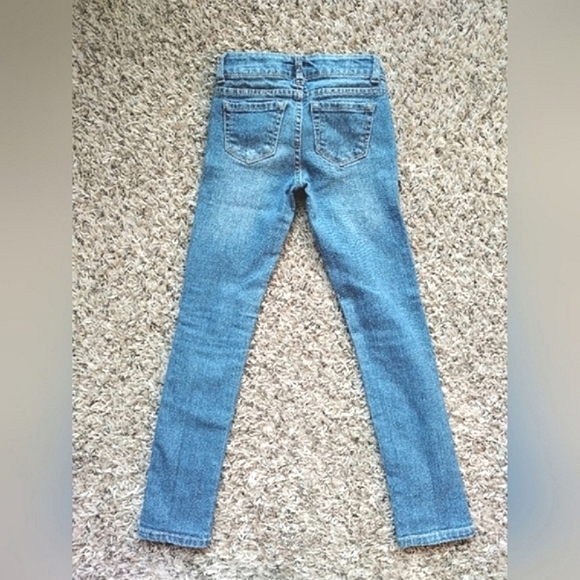 Arizona Jean Co Girls Classic Slim Skinny Light Wash Blue Denim Jeans Size 8 - Picture 4 of 8